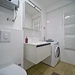 Exclusive Aurora * Makarska