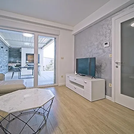 Exclusive Aurora Apartment Makarska