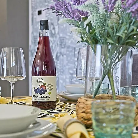 Exclusive Aurora Apartment Makarska