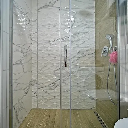 Exclusive Aurora * Makarska